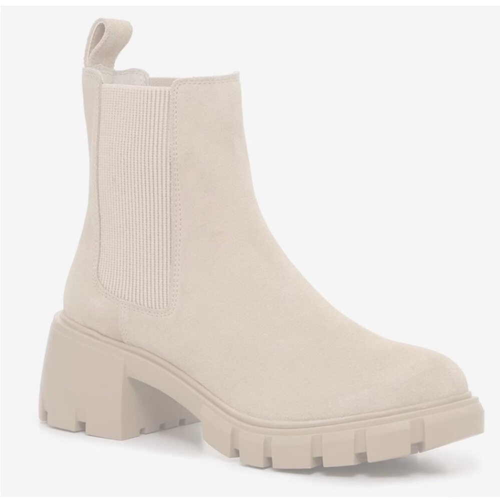 Steve Madden Beige Ankle Booties Chelsea